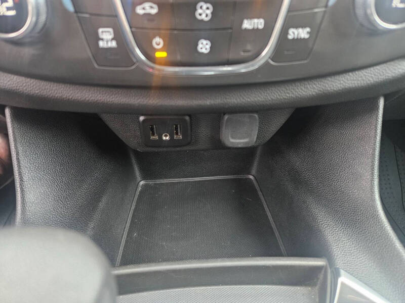 2021 Chevrolet Traverse LS