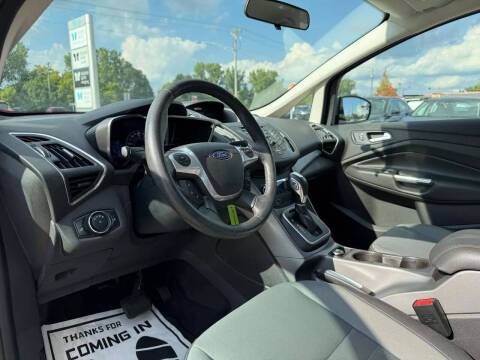 2013 Ford C-MAX Hybrid SE