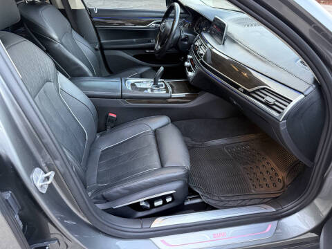 2016 BMW 7 Series 750i xDrive