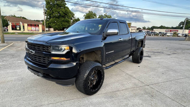 2017 Chevrolet Silverado 1500 Custom