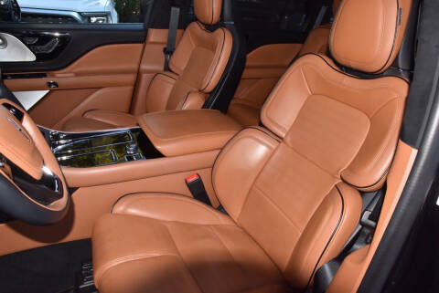 2022 Lincoln Aviator Black Label