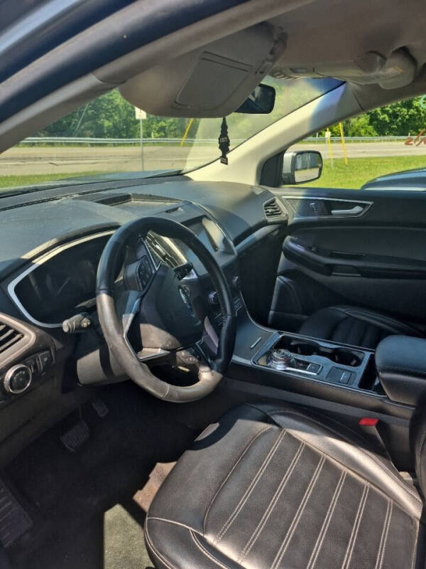 2020 Ford Edge SEL