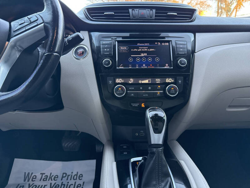 2020 Nissan Rogue Sport SV