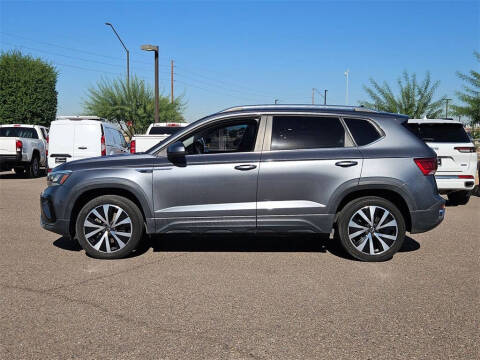 2022 Volkswagen Taos SE