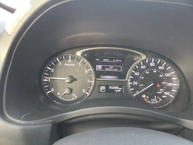 2015 Nissan Pathfinder SL