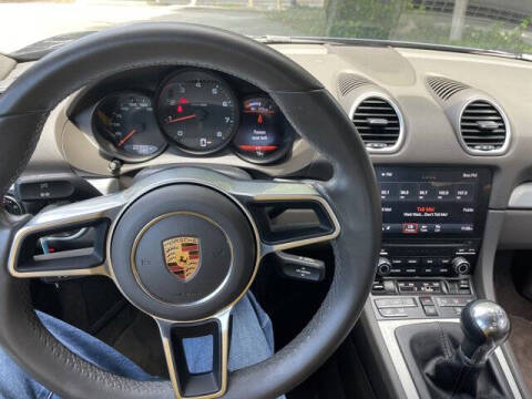 2018 Porsche 718 Cayman