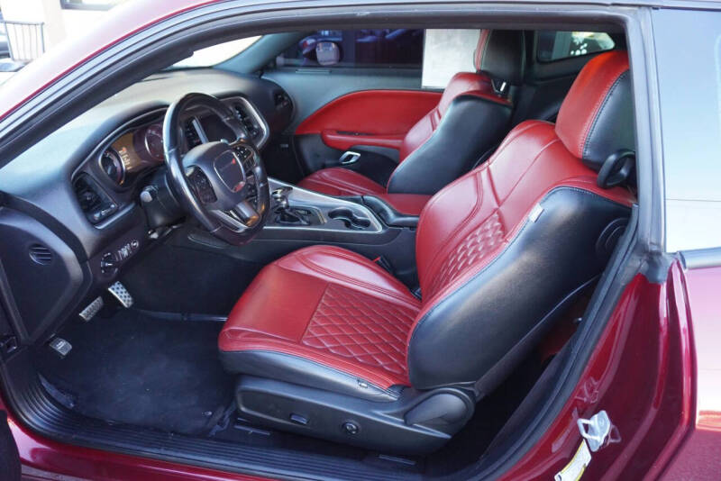 2020 Dodge Challenger