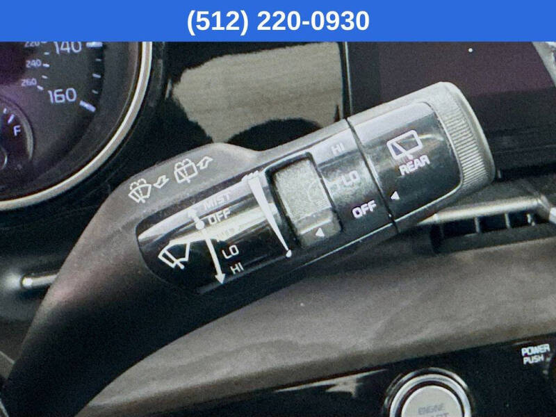 2023 Kia Carnival EX