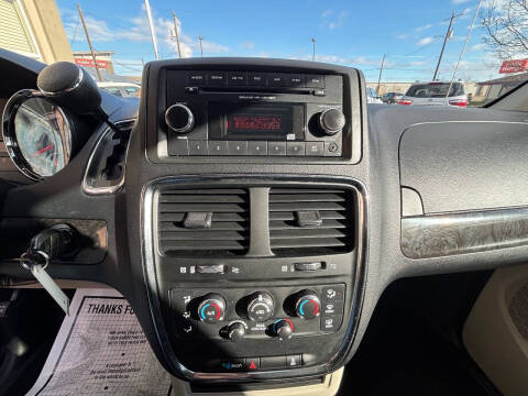 2014 Dodge Grand Caravan SE