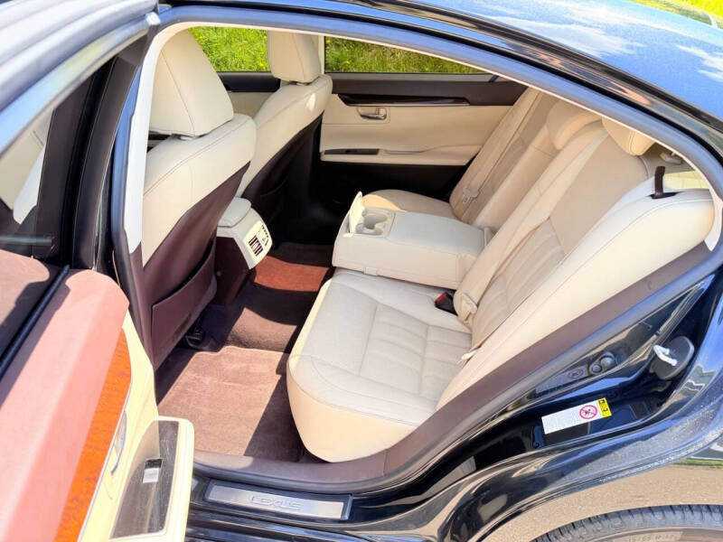 2017 Lexus ES 350