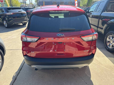 2021 Ford Escape SE