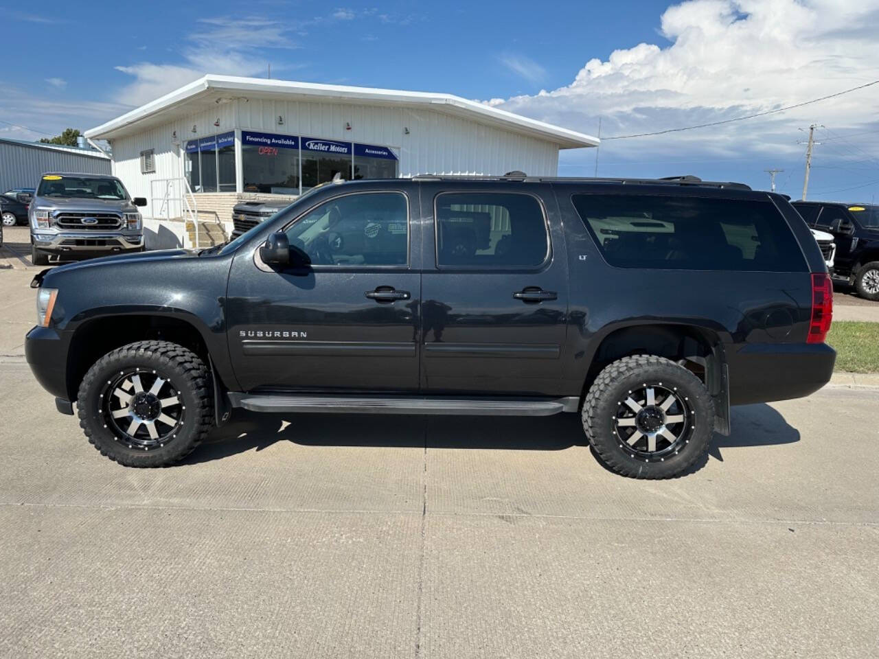 2013 Chevrolet Suburban for sale at Keller Motors in Palco, KS