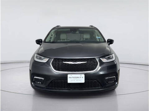 2021 Chrysler Pacifica Touring L