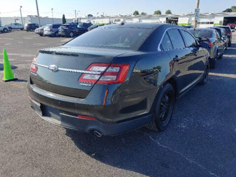 2014 Ford Taurus SE