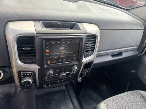 2014 RAM 1500 SLT