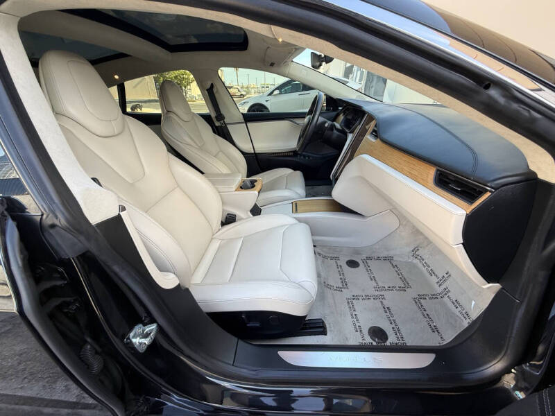 2018 Tesla Model S 75D