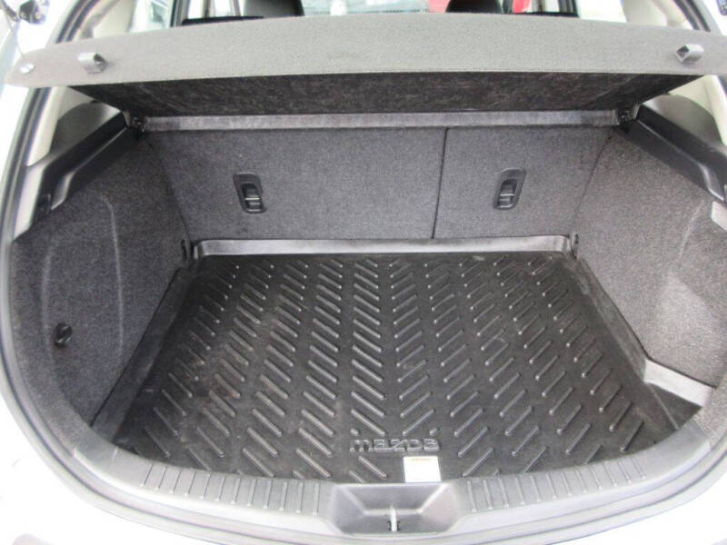 2012 Mazda MAZDA3 i Touring