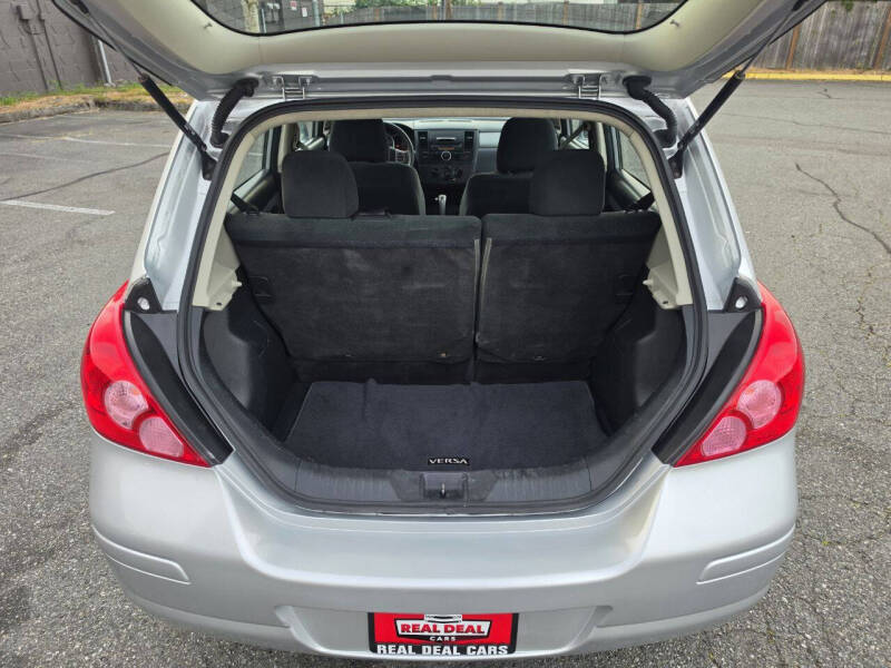 2011 Nissan Versa 1.8 S