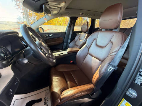 2018 Volvo XC60 T6 Inscription