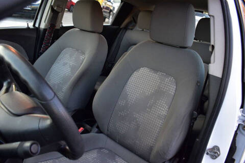 2016 Chevrolet Sonic LS Auto