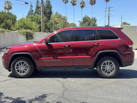 2020 Jeep Grand Cherokee Laredo