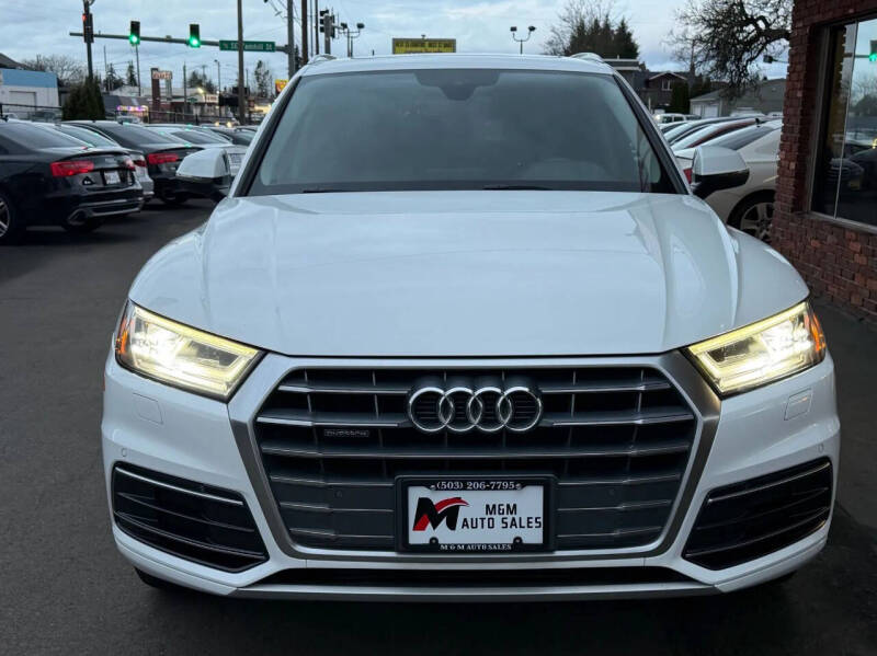 2018 Audi Q5 2.0T quattro Premium Plus