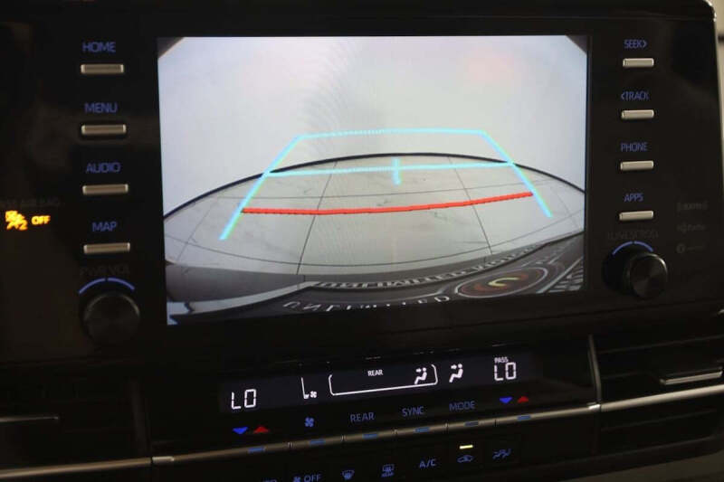 2021 Toyota Sienna LE 8-Passenger