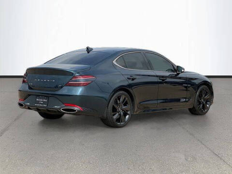 2022 Genesis G70