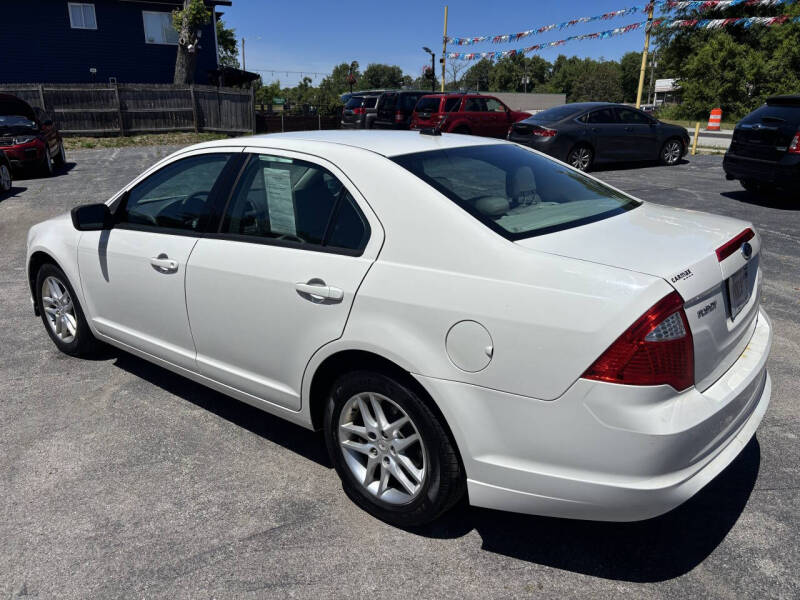 2012 Ford Fusion S