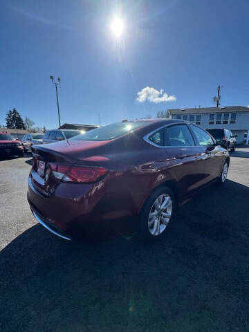2015 Chrysler 200 Limited