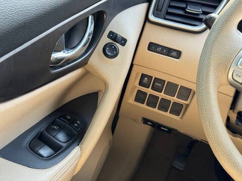 2014 Nissan Rogue SV