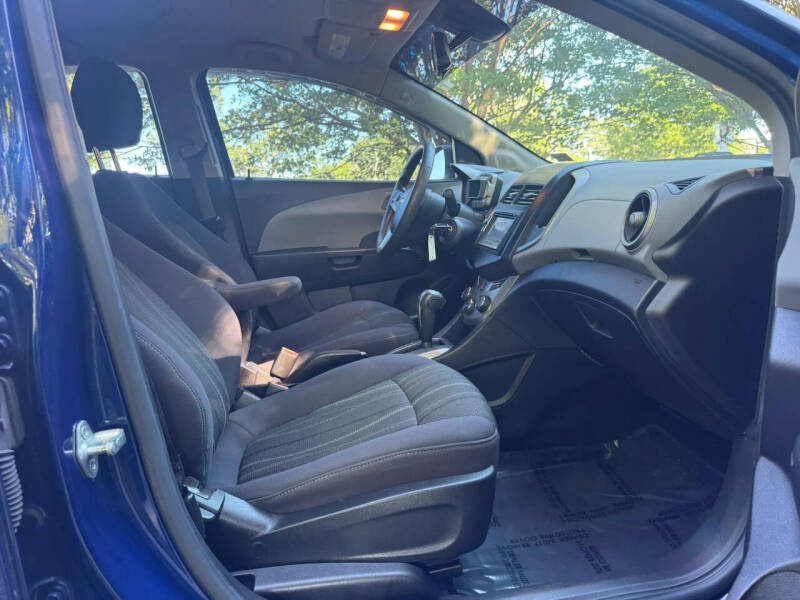 2013 Chevrolet Sonic LT Auto