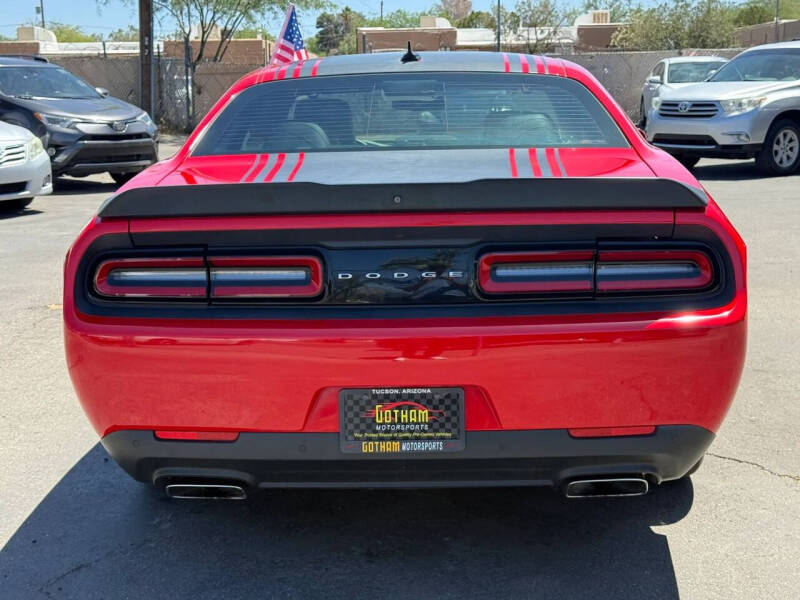 2015 Dodge Challenger R/T Plus Shaker