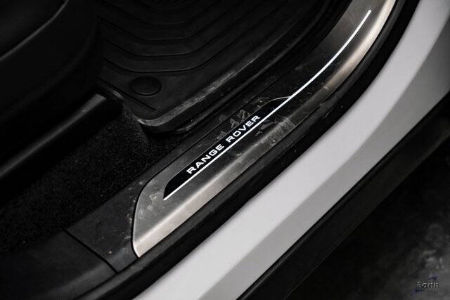 2024 Land Rover Range Rover P400 SE