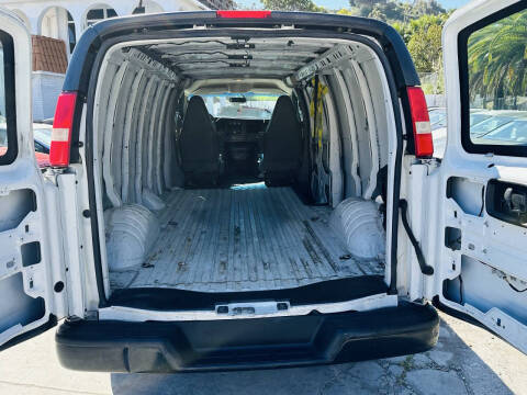 2019 Chevrolet Express 2500
