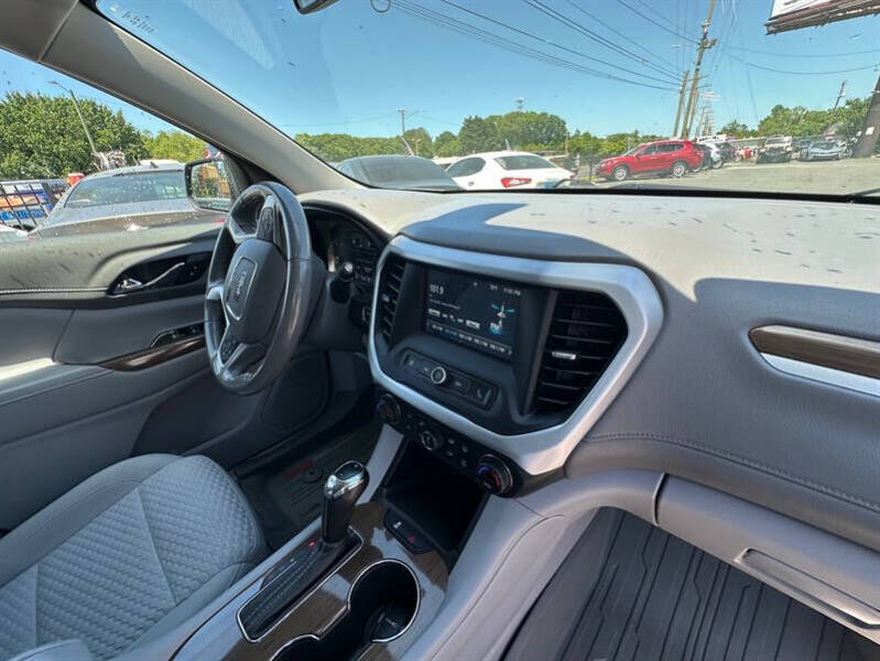 2019 GMC Acadia SLE-1