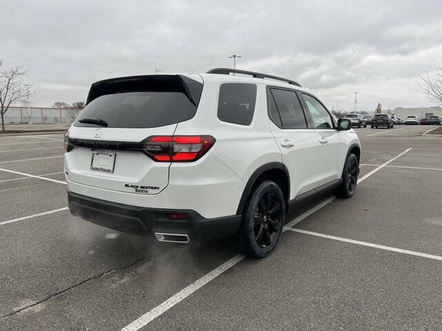 2025 Honda Pilot Black Edition
