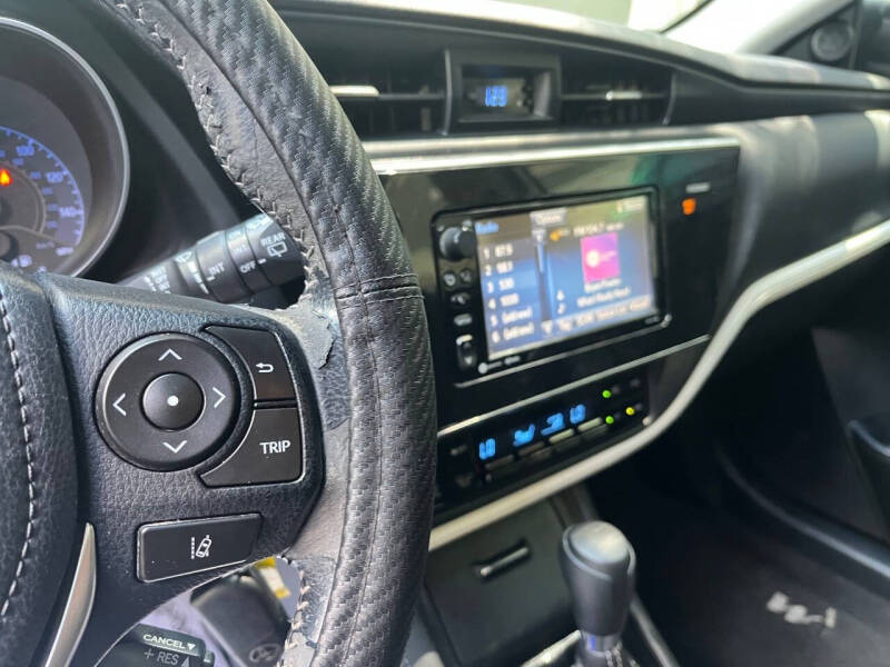 2017 Toyota Corolla iM