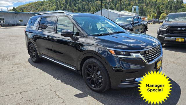 2024 Kia Carnival SX