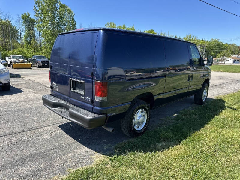 2011 Ford E-Series