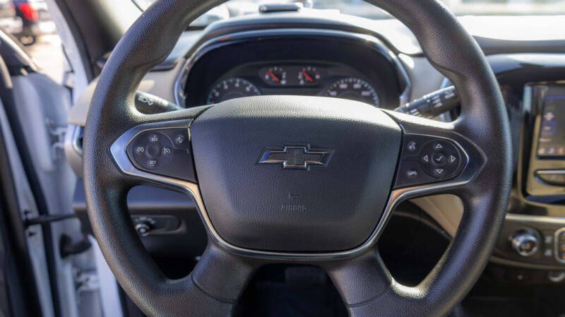 2022 Chevrolet Traverse LS