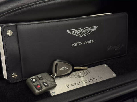 2006 Aston Martin V12 Vanquish S