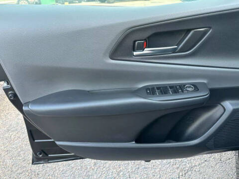 2024 Toyota Prius XLE