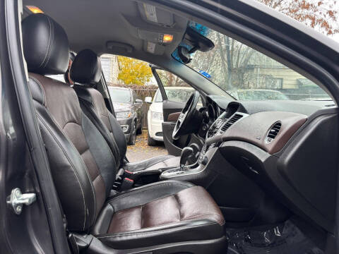 2015 Chevrolet Cruze 2LT Auto