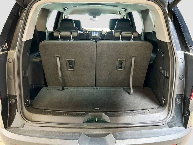 2021 GMC Acadia AT4