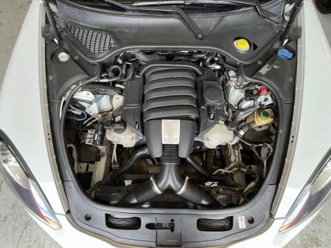 2014 Porsche Panamera 4