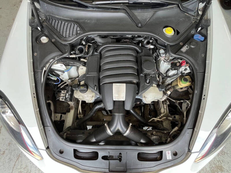 2014 Porsche Panamera 4