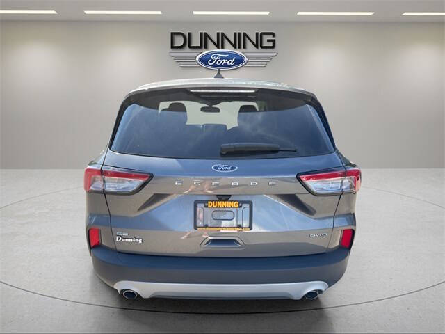 2022 Ford Escape SE