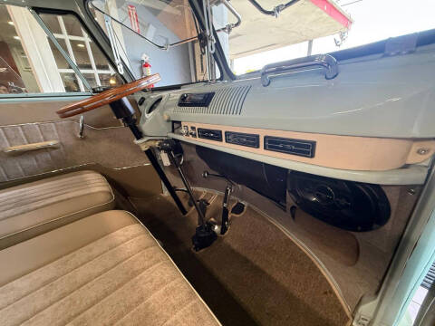 1972 Volkswagen Bus