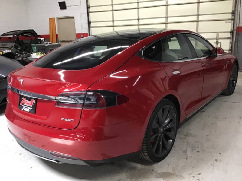 2015 Tesla Model S P85D